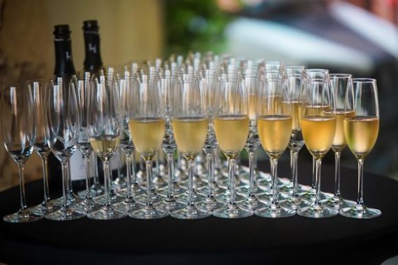 Virtuoso dinner and live music