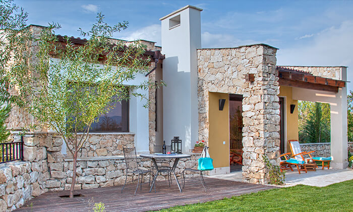 Accommodation