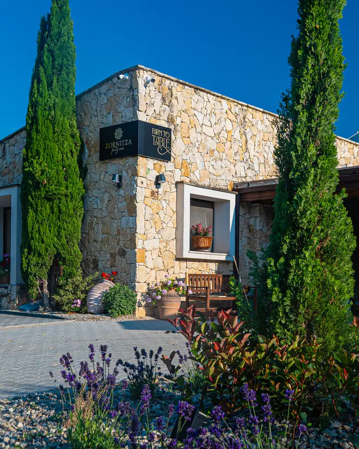 The entrance to the Zornitza Family Estate